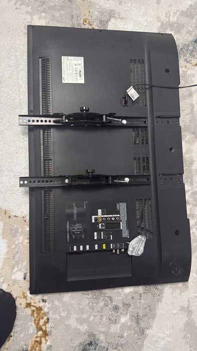 Кронштейн для ТВ 32–90" / Новый / Астана