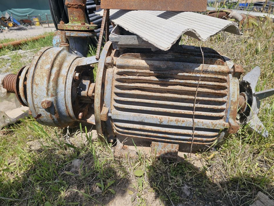 Suv nasos 100 lik 22 kv 300 abarot