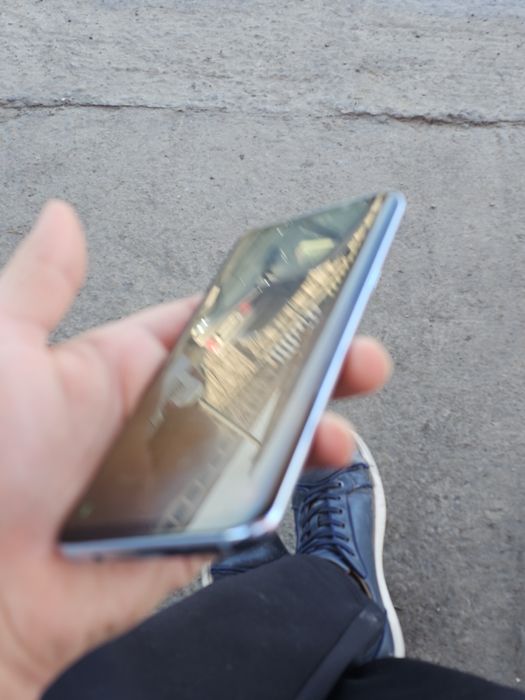 Самсунг с8+ обмен интересует