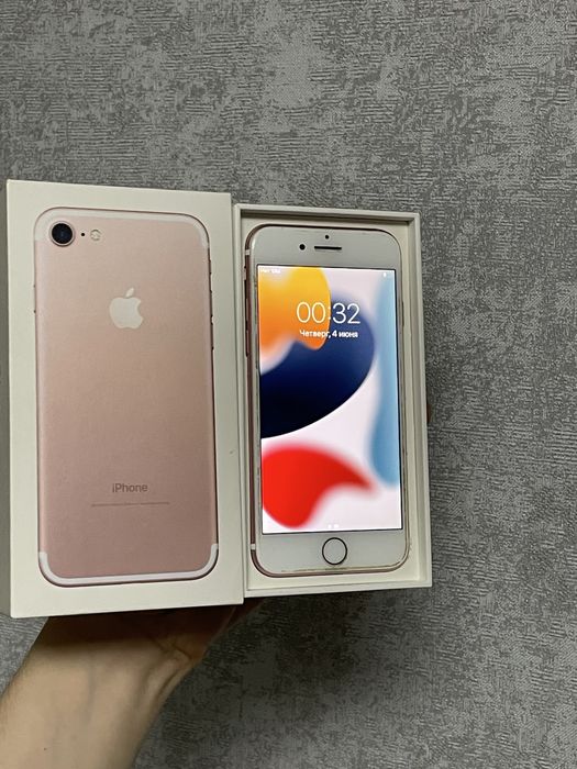 Продам iPhone 7 на 128 гб