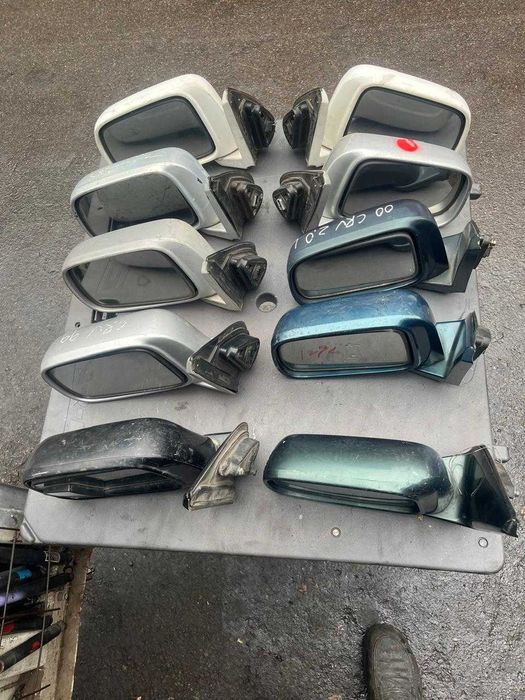 Боковые зеркало на хонда CRV