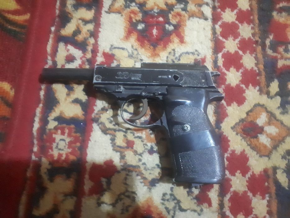 Продаётся сувенир немецкий на музей можно подаётся