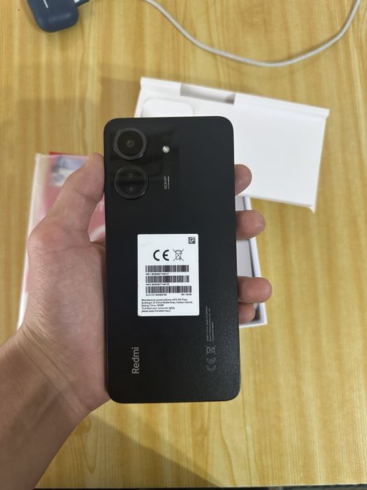 Redmi 13C продаётся срочно