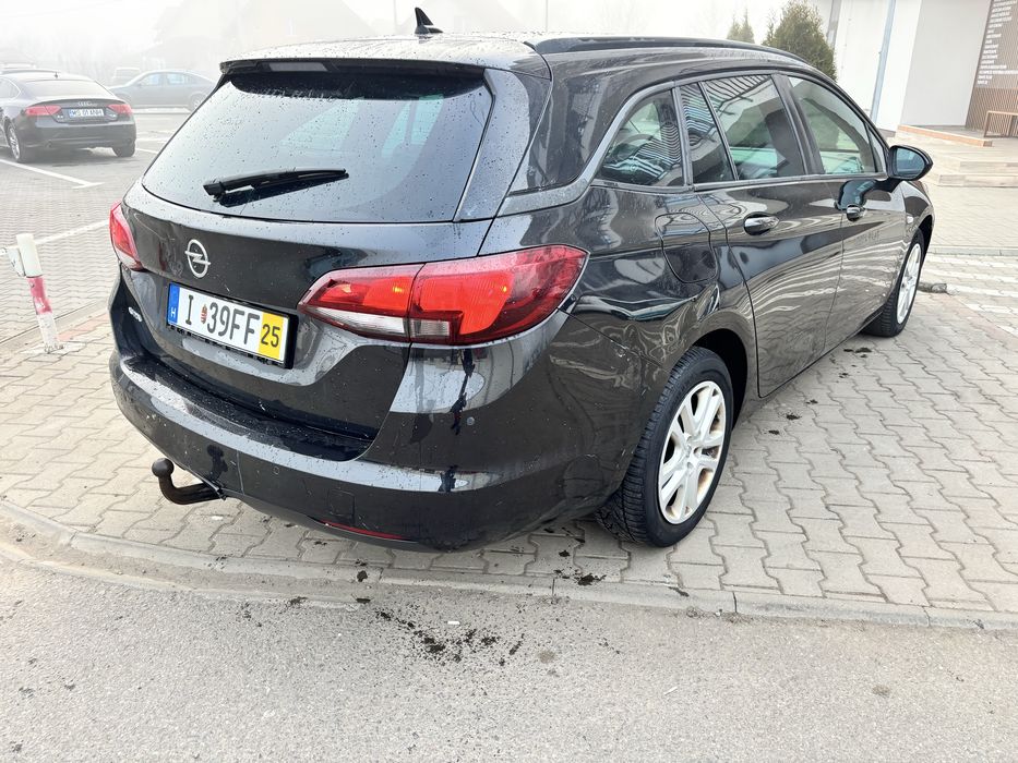 Opel astra k AUTOMAT 2017