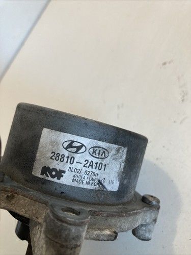 Вакуум помпа за Hyundai I30 1.6 Crdi (2009) 28810-2A101