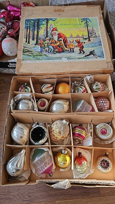 Елочные игрушки времен СССР