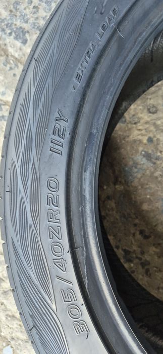 4 anvelope vara ca noi Goodride,fata 275/45/20,spate 305/40/20.Pret/bucata.