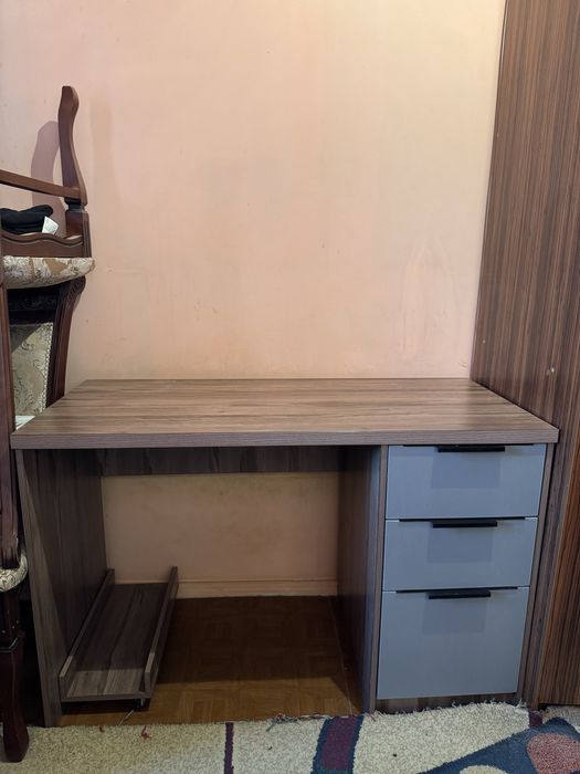 Стол компьтерный б/у