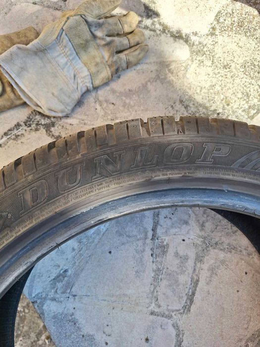 225/45R18 Dunlop - set anvelope de iarna