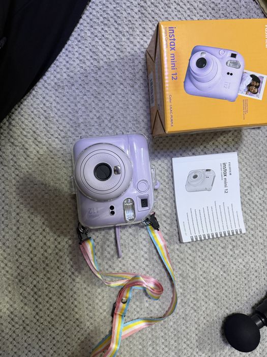 Instax Mini 12 камера