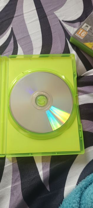 Vând call of duty ghost și kameo elemente of power pentru Xbox 360