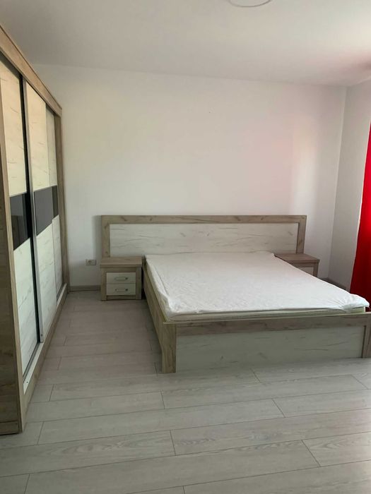 Inchiriez apartament pe termen lung str. CERNA