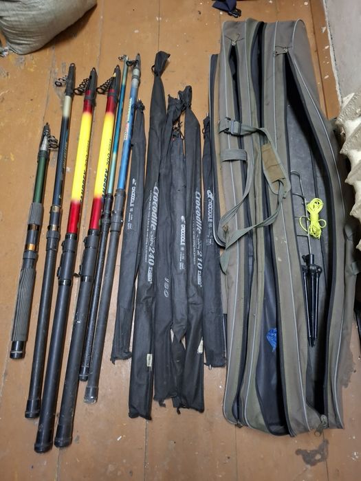 Продам удочки с сумкой