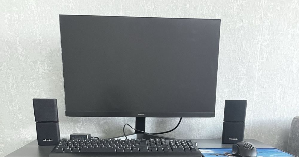 Монитор 24" Samsung