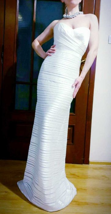 BCBGMaxAzria Нова дизайнерска сватбена/вечерна/официална рокля XXS.