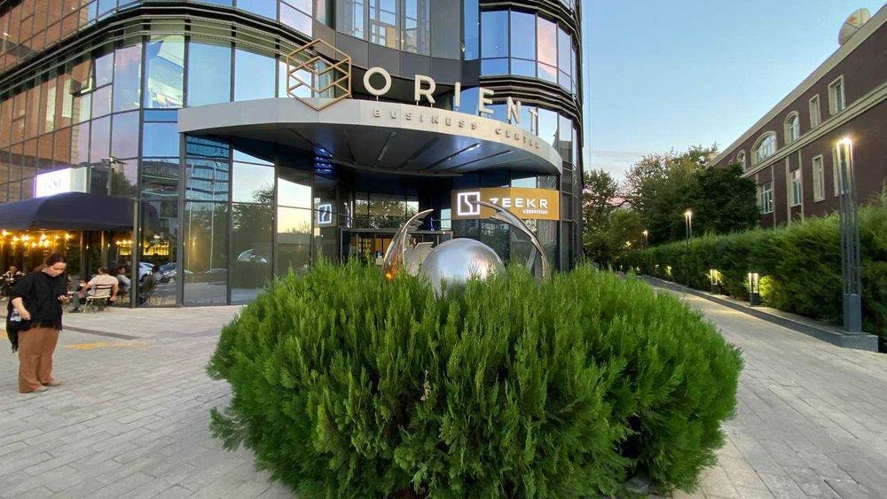 Сдам помещение в БЦ А Класса (1033м2) в центре города Алайский, Ц-2