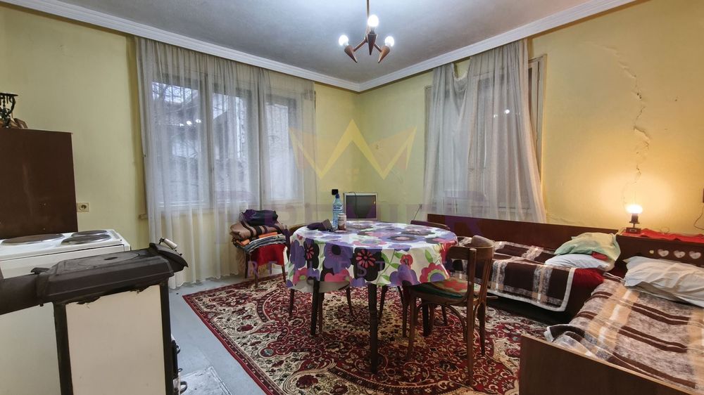 Продава се Къща в Смядово - 313 кв.м за 139 €/кв.м - Снимка #6