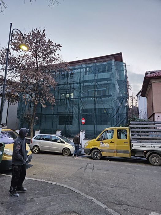 Închirieri  schela metalica
