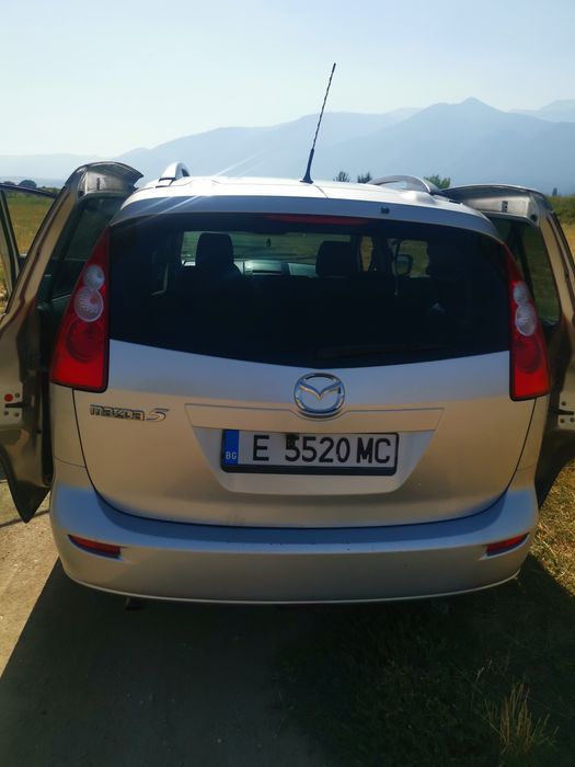 Мазда 5 1800куб. Газ, бензин 2005год.