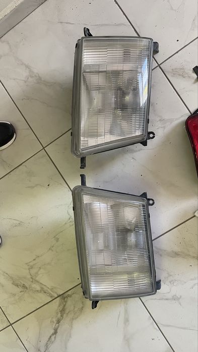 Фары на крузак 100