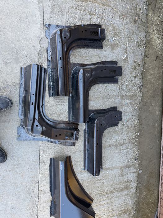 Prag stanga dacia logan 2