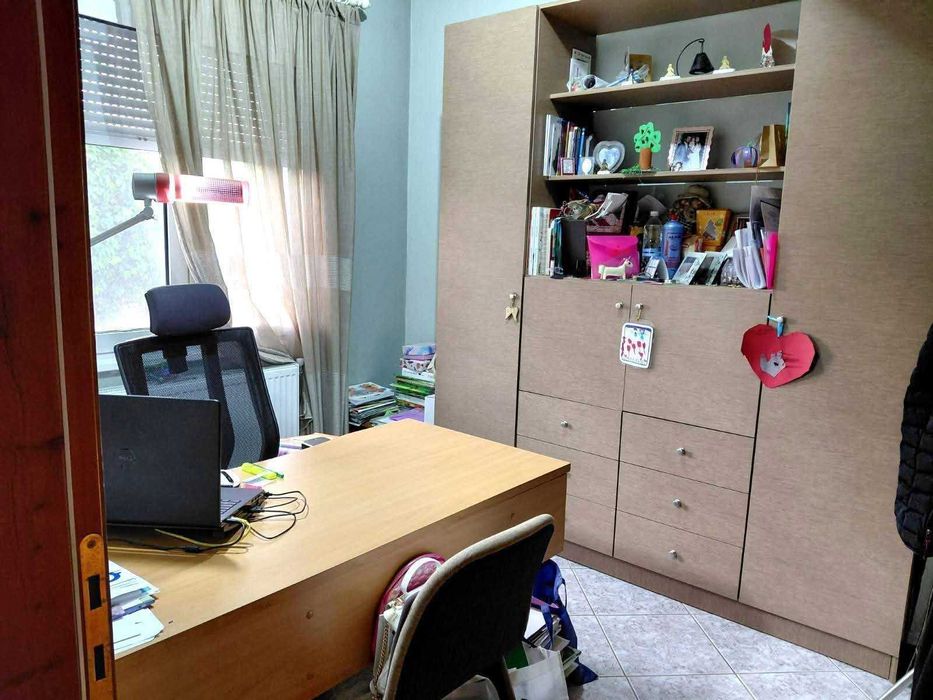 Продава двуетажна къща 92 м2 с двор 400 м2 в Паралия Каряни, Гърция