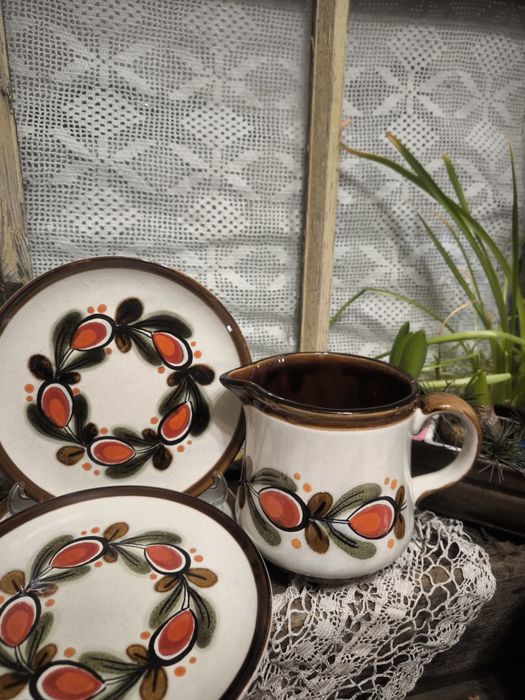 Комплект кана и чинии 6 броя