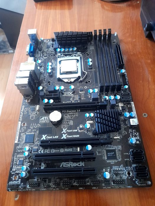 Vând placă de bază ZH77 pro Vând placă de bază ZH77 pro