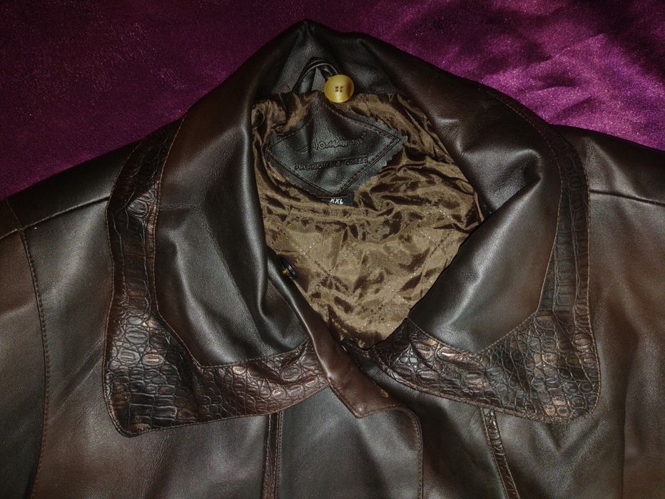 Palton de piele negru