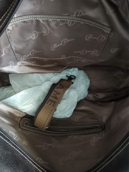 Новая кожанная сумка