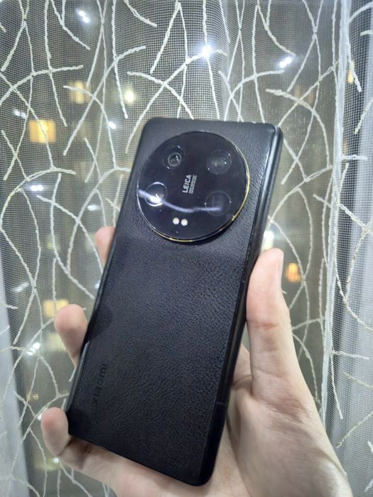 Xiaomi 13 ultra black