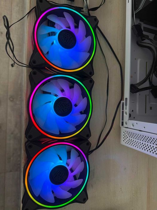 Kit fan argb Cooler master premium