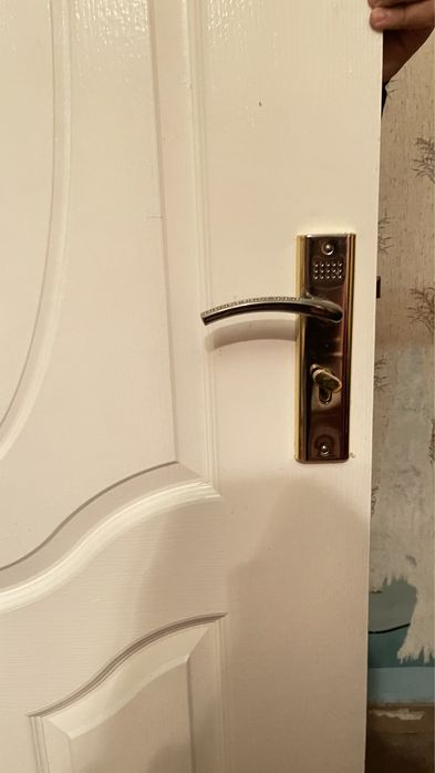 Деревянные двери