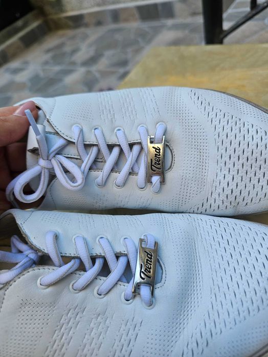 Дамски обувки от естествена кожа