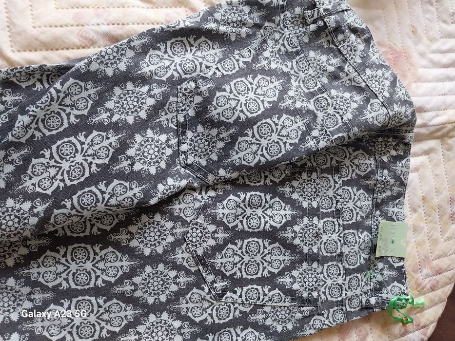 Нов 7/8 панталон