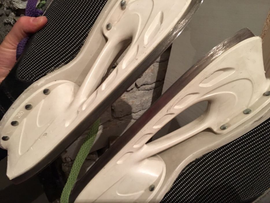 Коньки мужские Botas