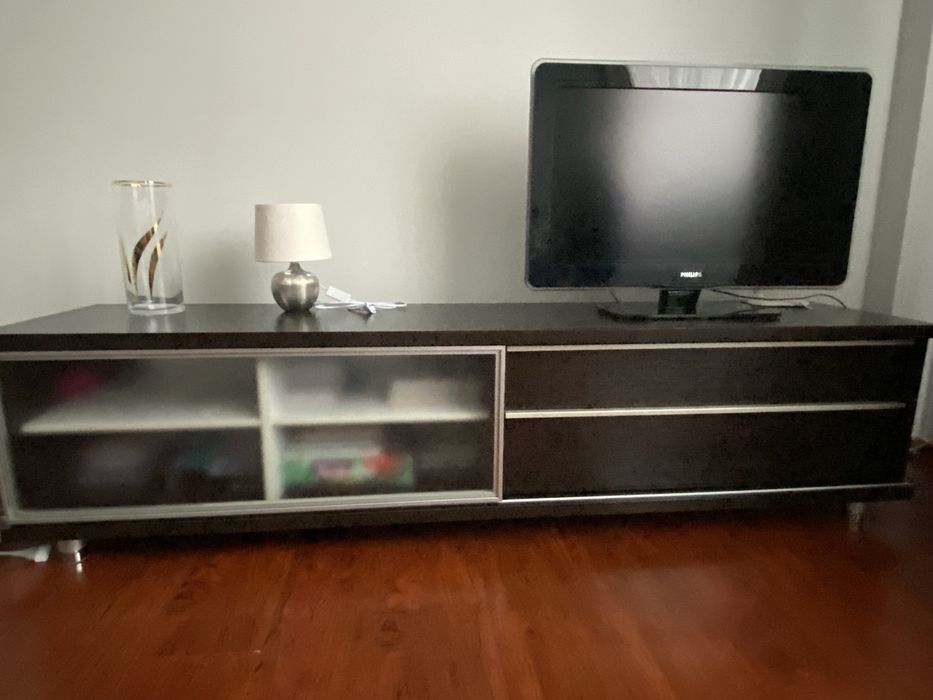 Тумба по телевизор