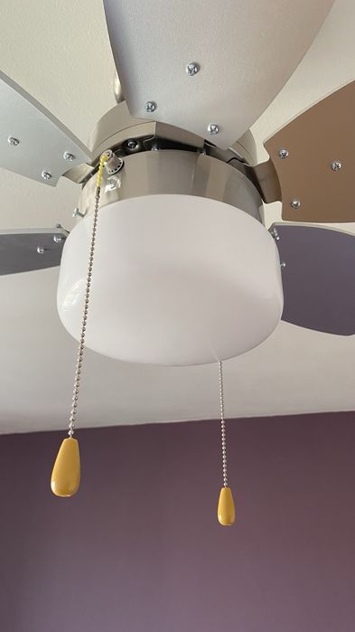 Lustră cu Ventilator