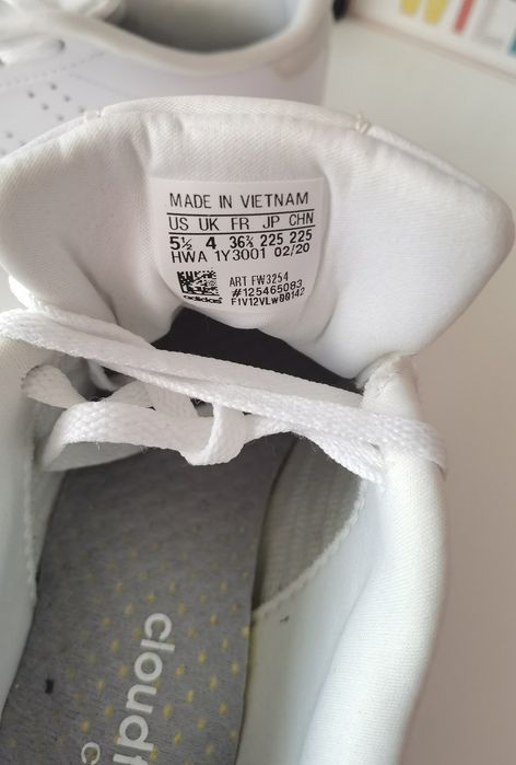 Vând Adidas  nr  36 2/3