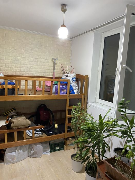 Uchtepa 24 kvartil shirin prekroska 5 dom srochni sotiladi