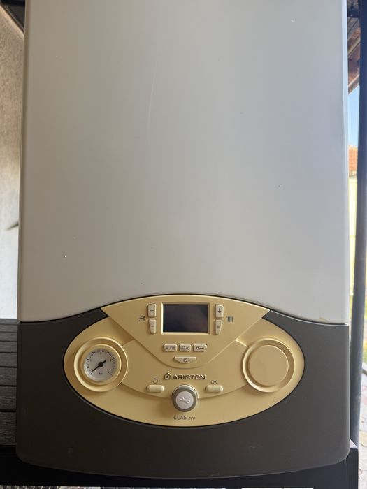 Centrala termica gaz Ariston Thermo CLAS EVO 24 FF