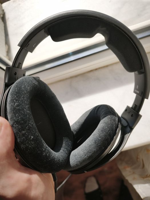 Casti Sennheisser HD 560s + placa sunet loxjie usb