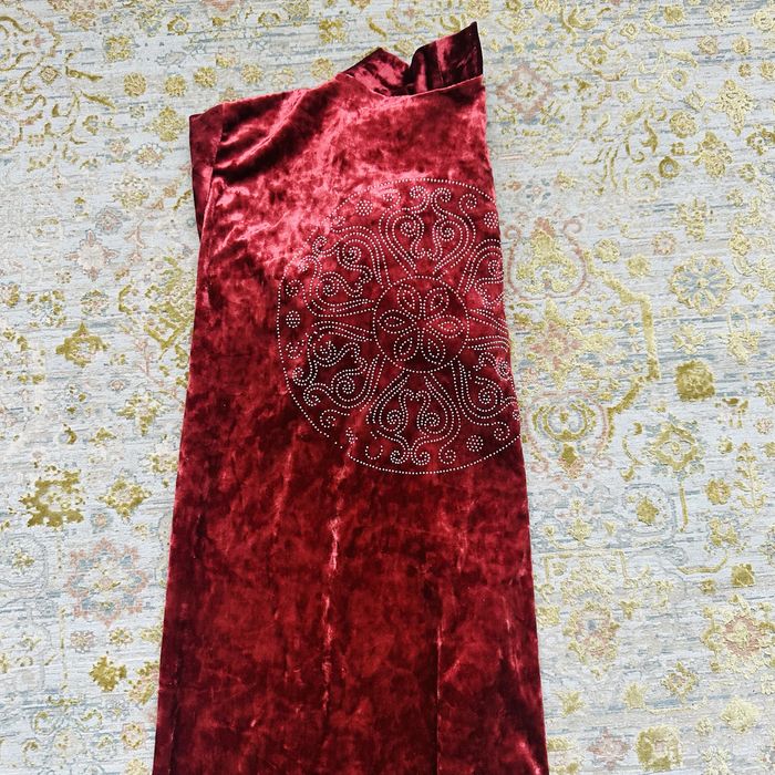 Продам женскии чапан(шапан)48-52