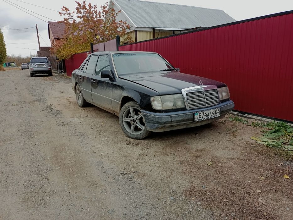 Мерседес 124 е300