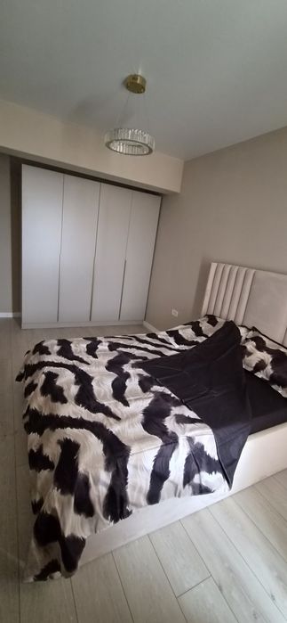 Inchiriez Apartament  2 camere  Tip Studio Metrou Berceni