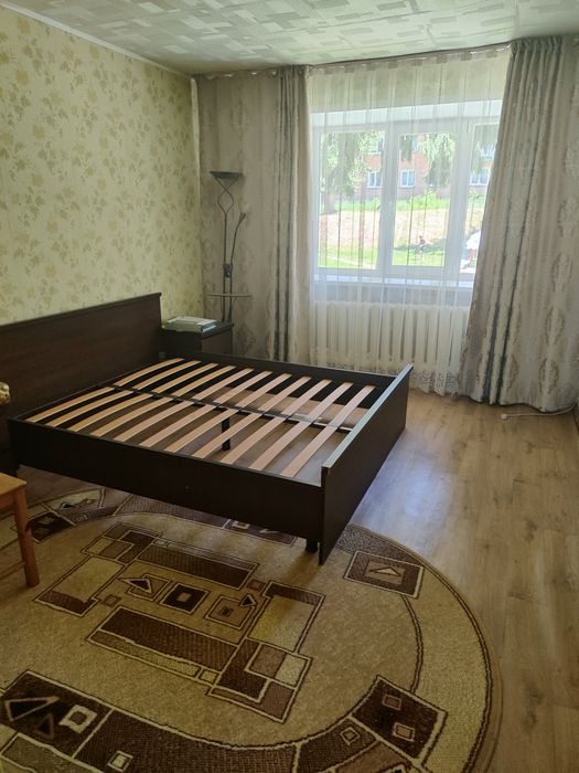 Продам двух (2) комнатную квартиру