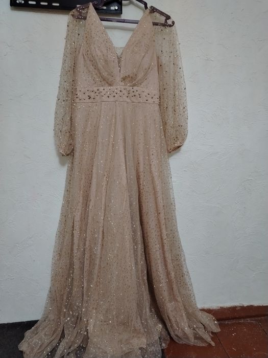 1 marta kiyilgan vrcherni koylak