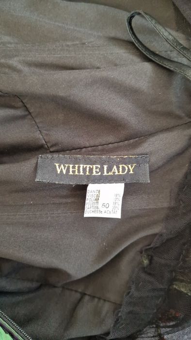 Vand rochie ocazie marimea M
