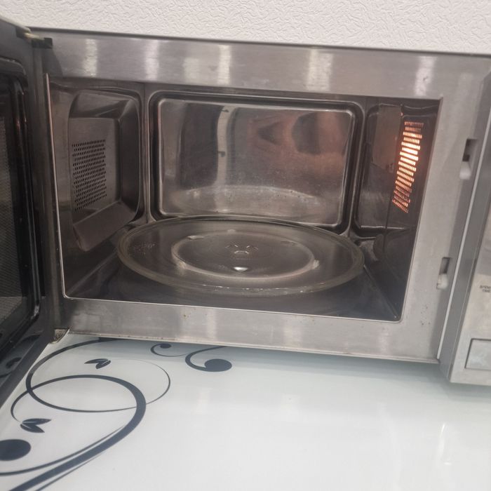 Микроволновая печь