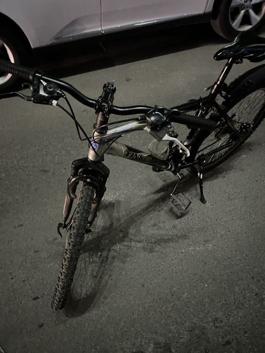 Скоростной , спортивный велосипед